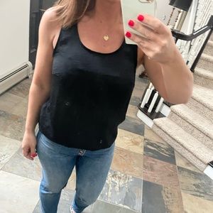 Cute black scoop neck tank